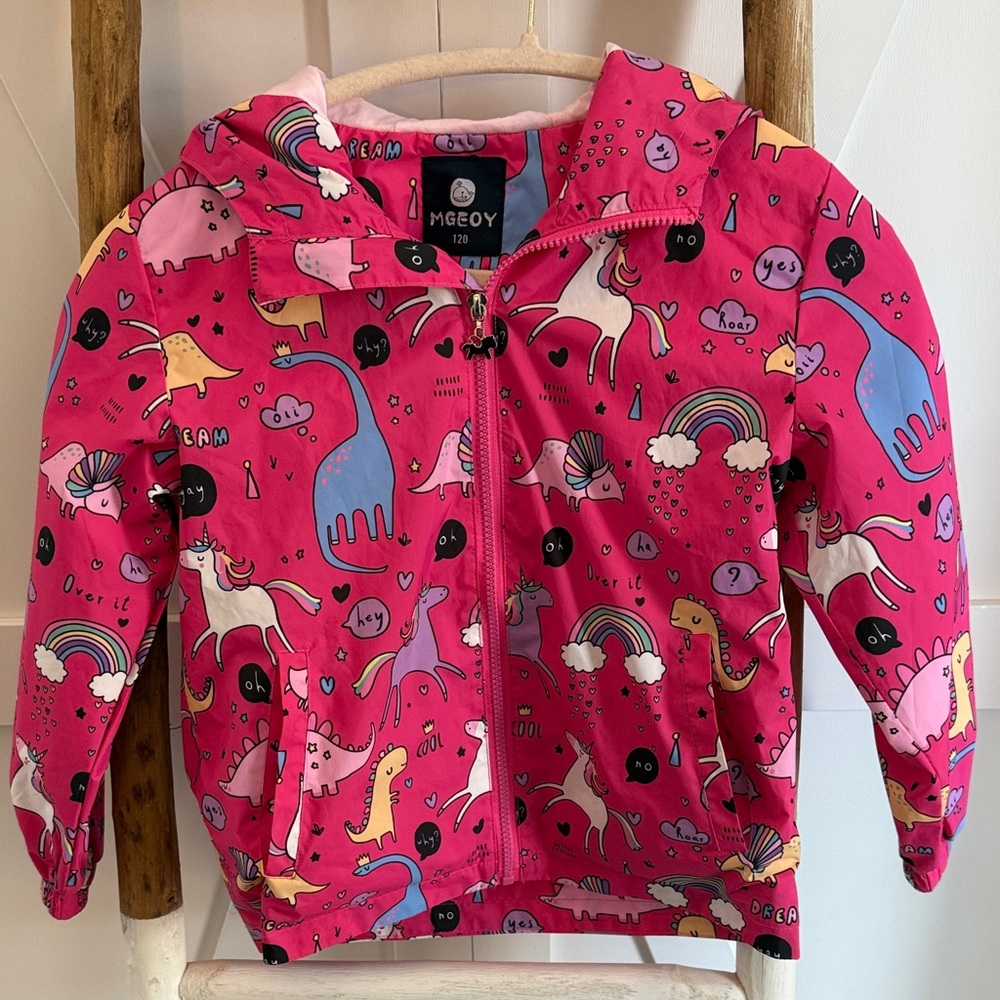 Mgeoy 120 Kids' rain Jacket with Fun Print. Dinosaurs and Unicorns.